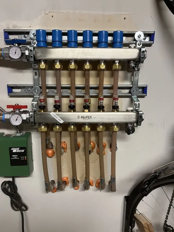 Plumber performing Gas Leak Detection at a residential property in Seminole